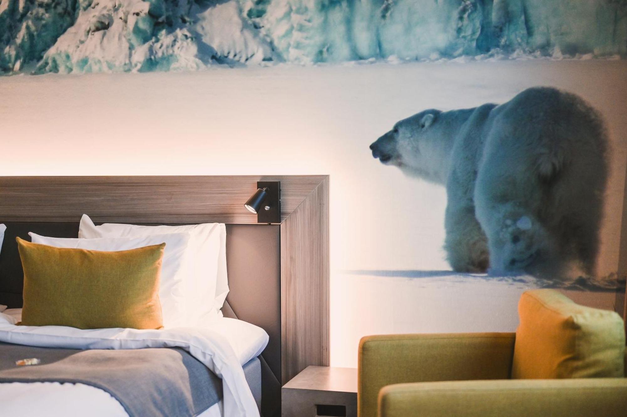 Svalbard Hotell | Polfareren Longyearbyen Exterior foto